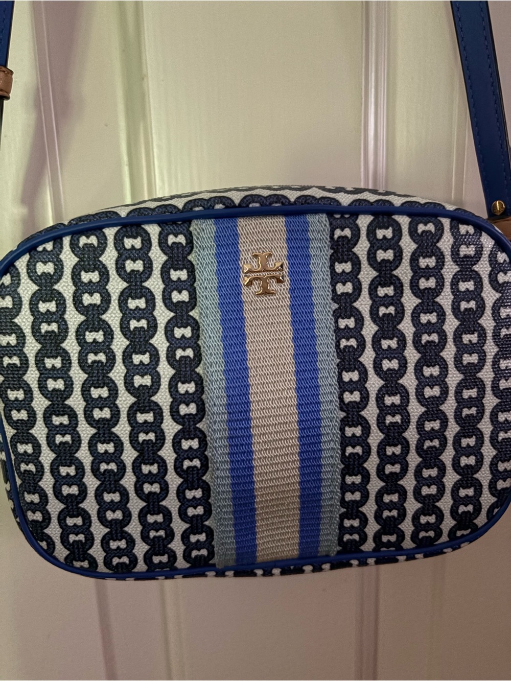Tory Burch Gemini Link Camera Bag - Picture 3 of 10